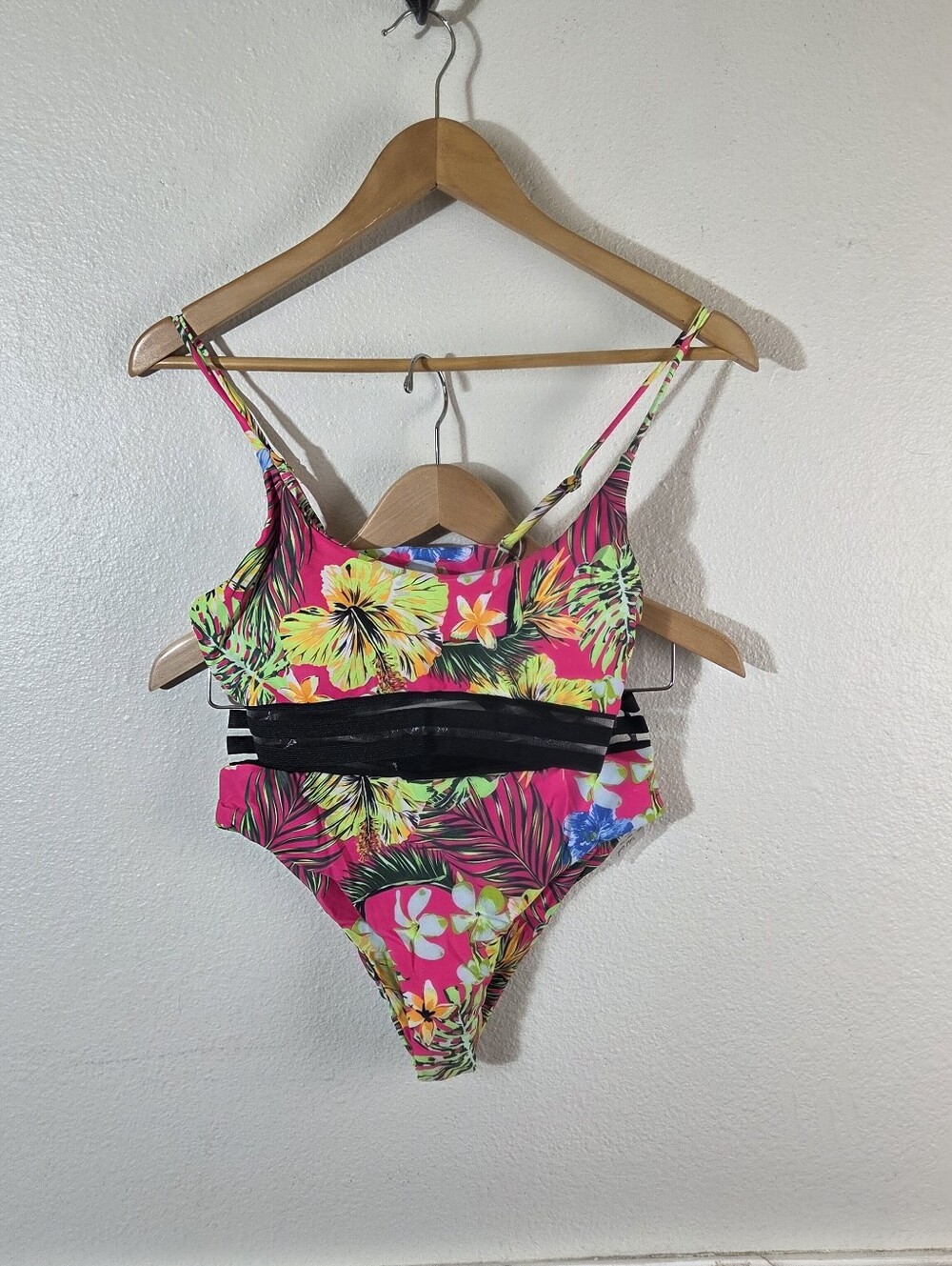 Edel Qual Womens Small Tropical One Piece Swimsuit Pink Floral Cutout Swim NWT